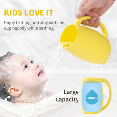 Mandoo soft silicone bath rinse cup with easy-grip handle for secure pouring.