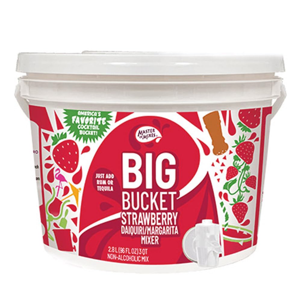 MASTER OF MIXES BigBucket with Dispensa-Rita spout for easy, spill-free pours.