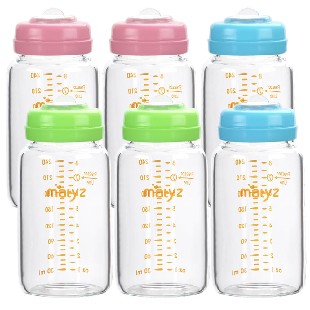 Matyz glass breastmilk bottle wide neck with measurement marks for precise storage.