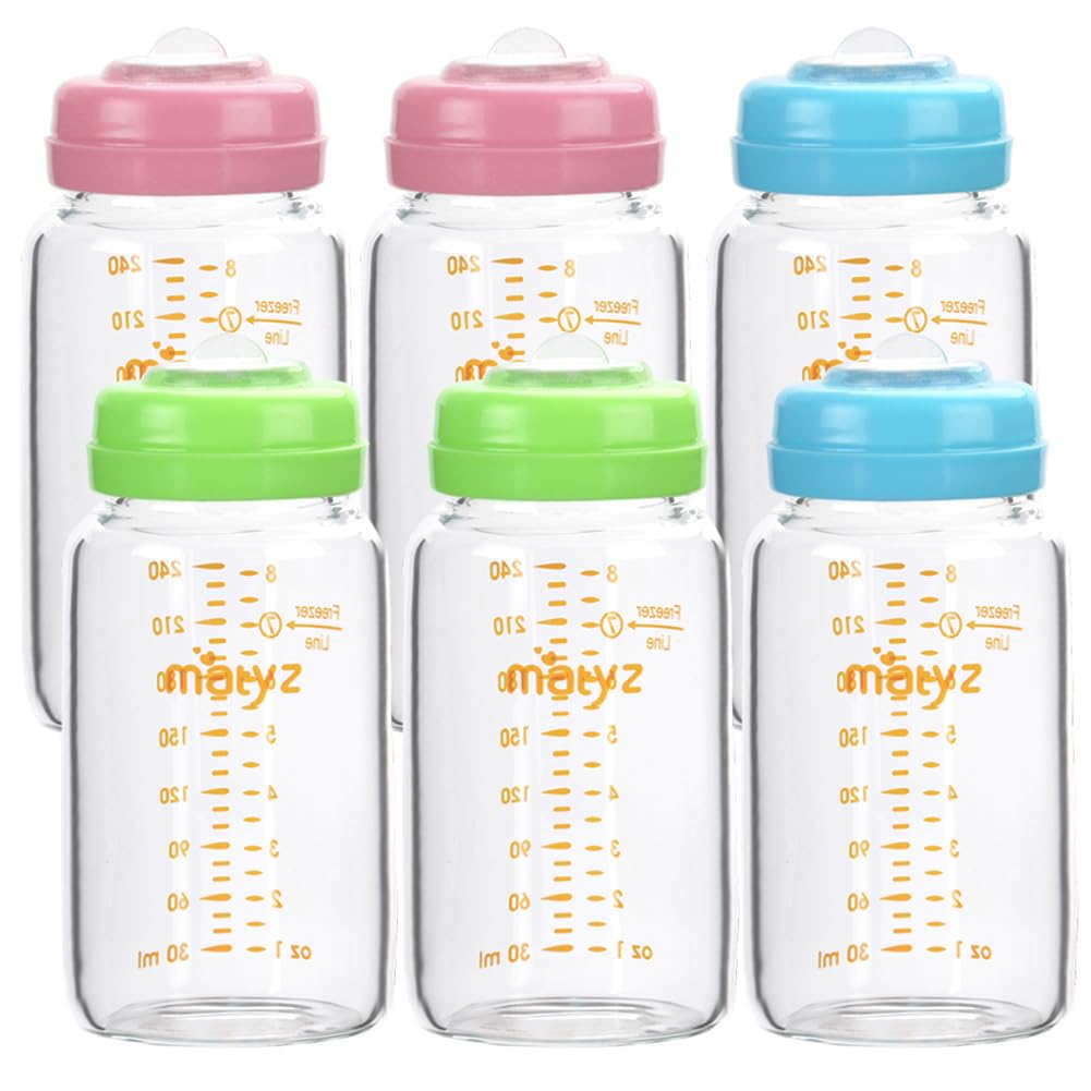 Matyz glass breastmilk bottle wide neck with measurement marks for precise storage.