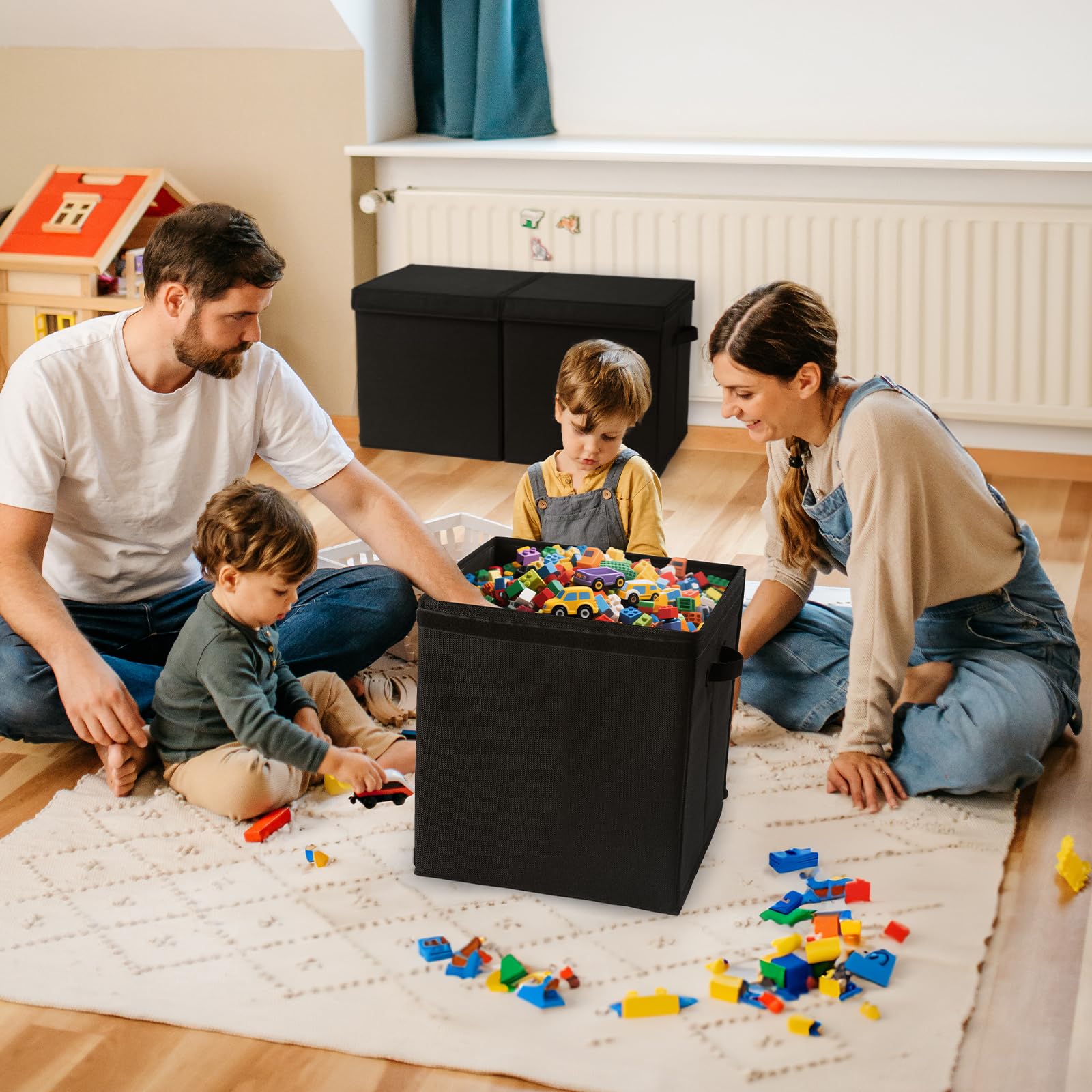 Maxuni breathable oxford fabric toy storage keeps contents ventilated and easy to wipe.