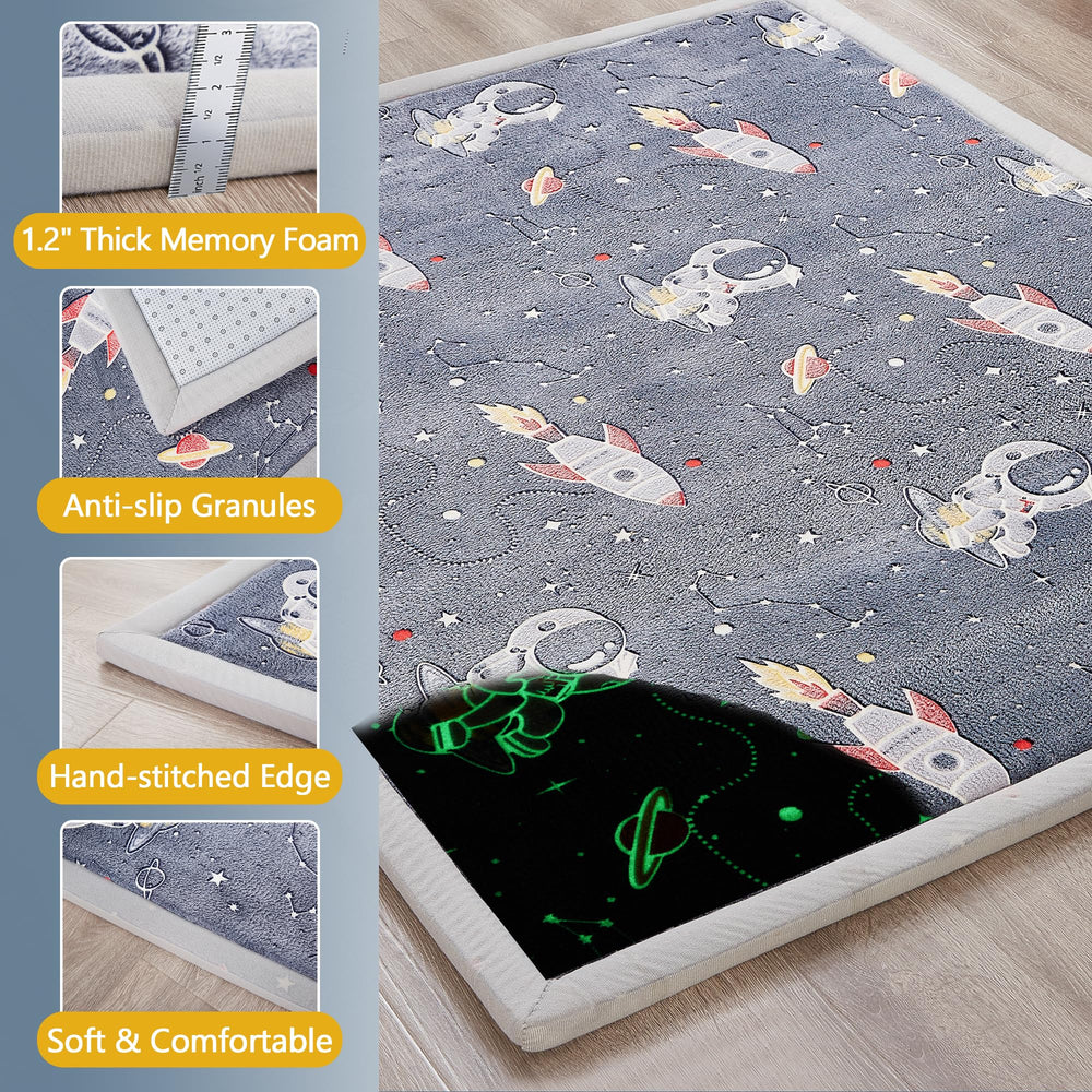 MAXYOYO Baby Play Mat packaging note about creases and unfolding.