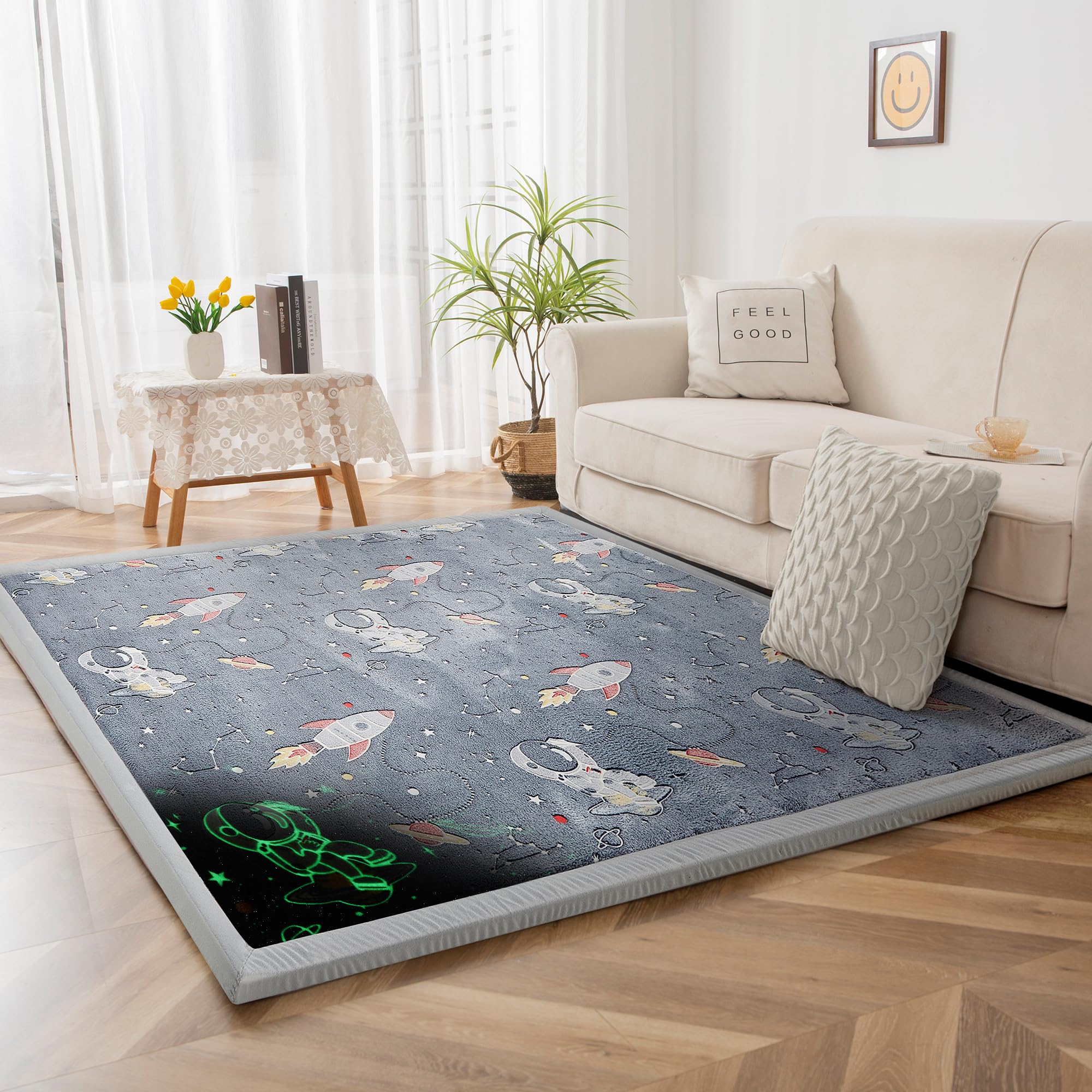 MAXYOYO Play Mat creates a safe play area for kids.