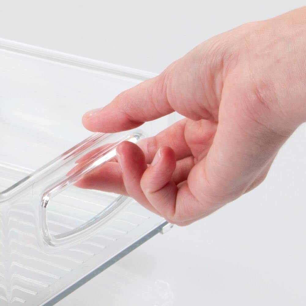 mDesign Ligne clear bin front view highlights easy access to canned foods.