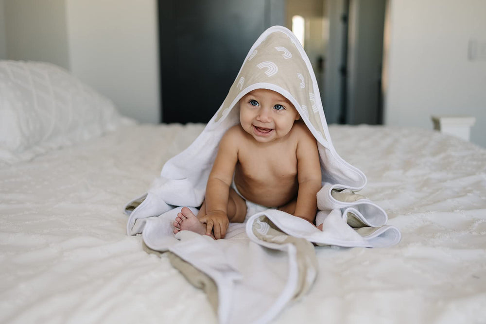 Mebie Baby 100% muslin cotton towel feels soft and breathable