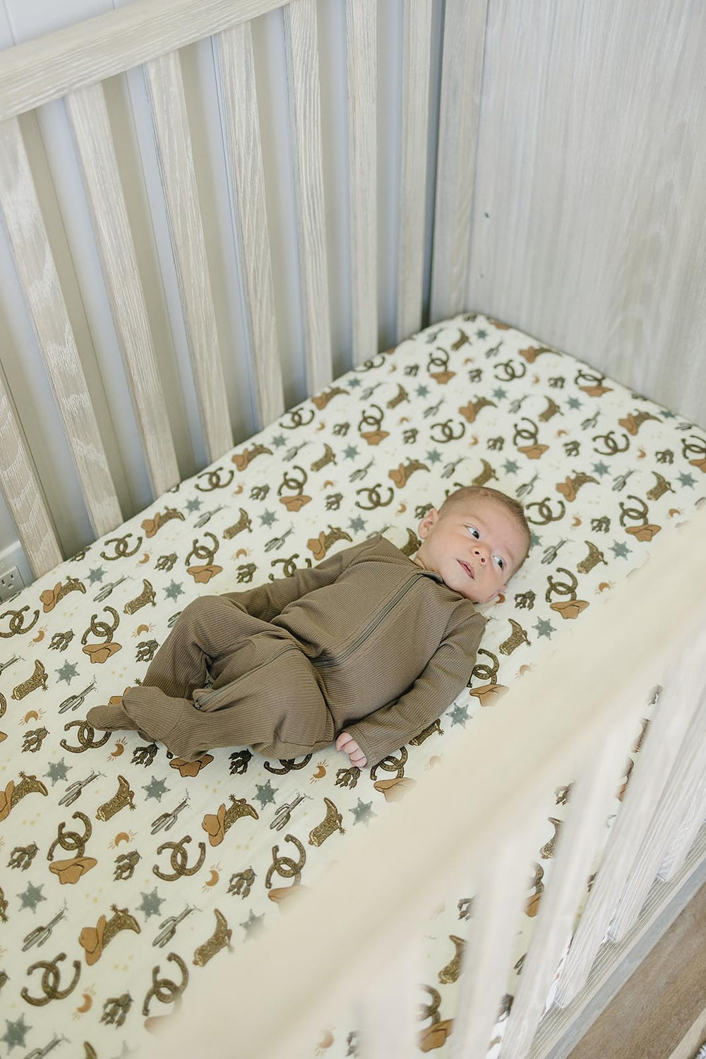 Mebie Baby Soft Muslin crib sheet keeps baby cool and cozy