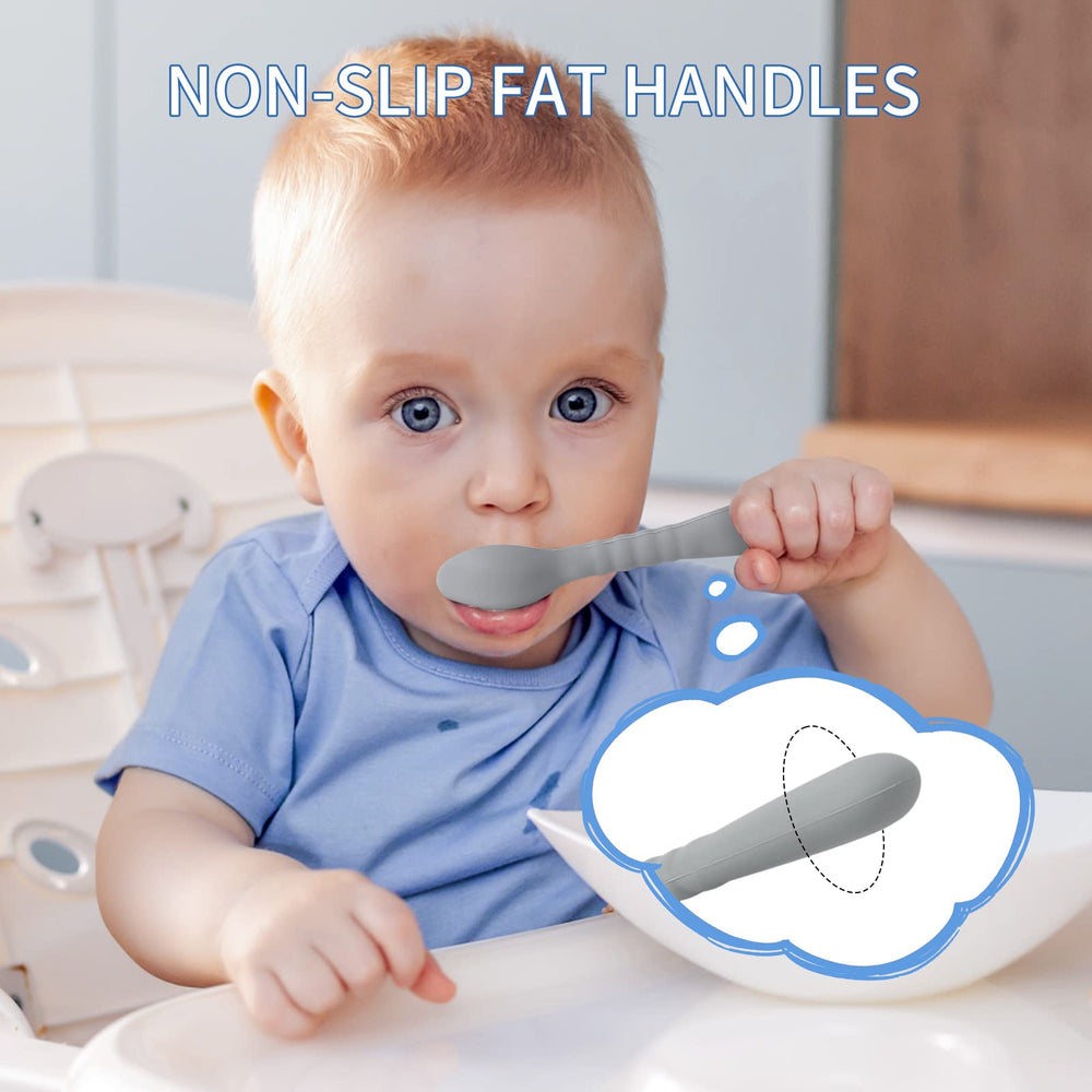 Each ME.FAN spoon measures 5.23 inches and fits baby mouths well.