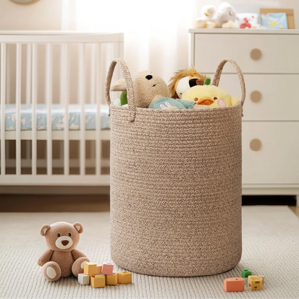 MEGASKET hampers feature easy carry handles for effortless transport between rooms.
