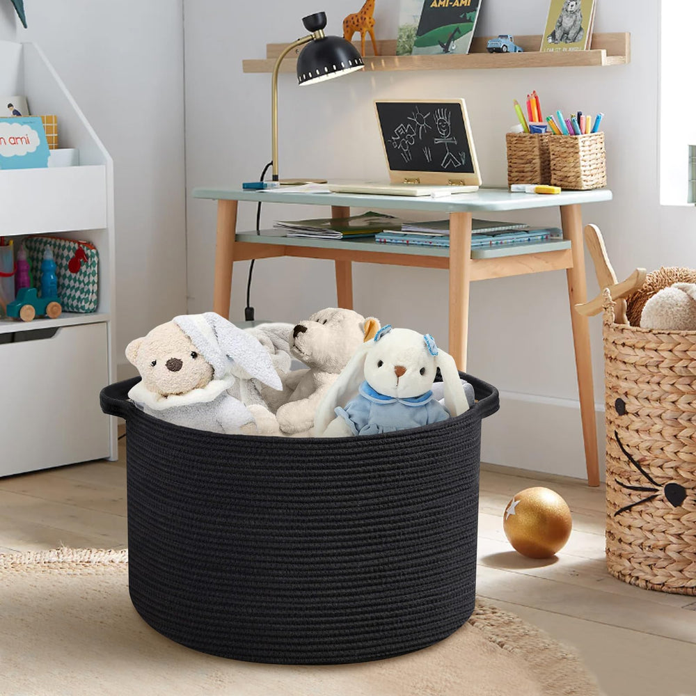 MEGASKET sturdy handles help you carry the basket between rooms with ease.