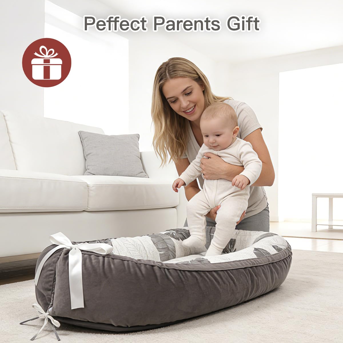 Lightweight Meindoovm lounger ready for home or travel use.