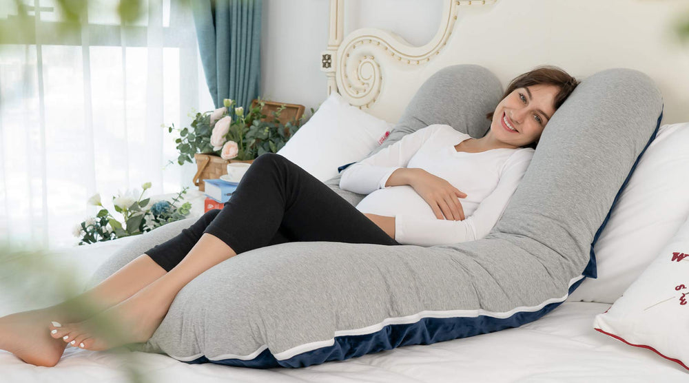 Meiz pillow helps promote restful nights with ergonomic support.