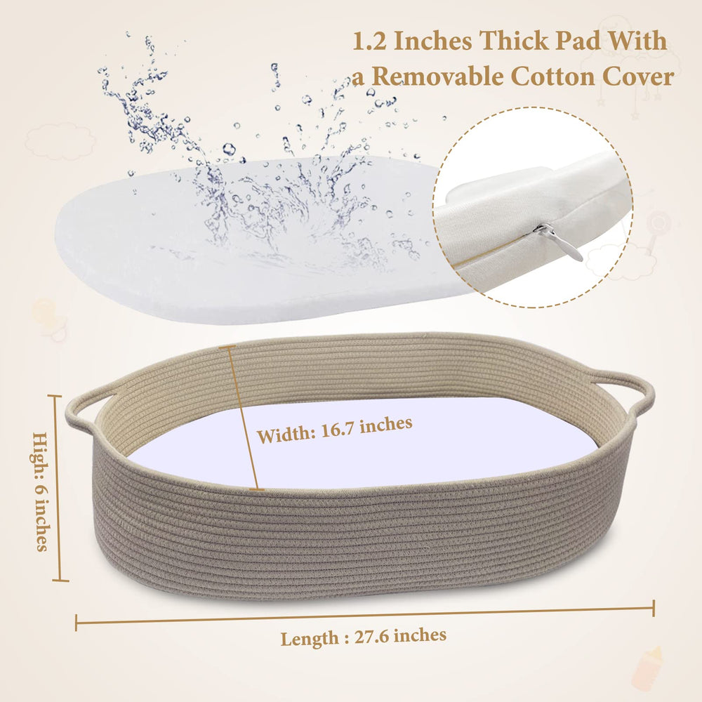 Meloom on-the-go changing basket—great for travel and quick diaper duty