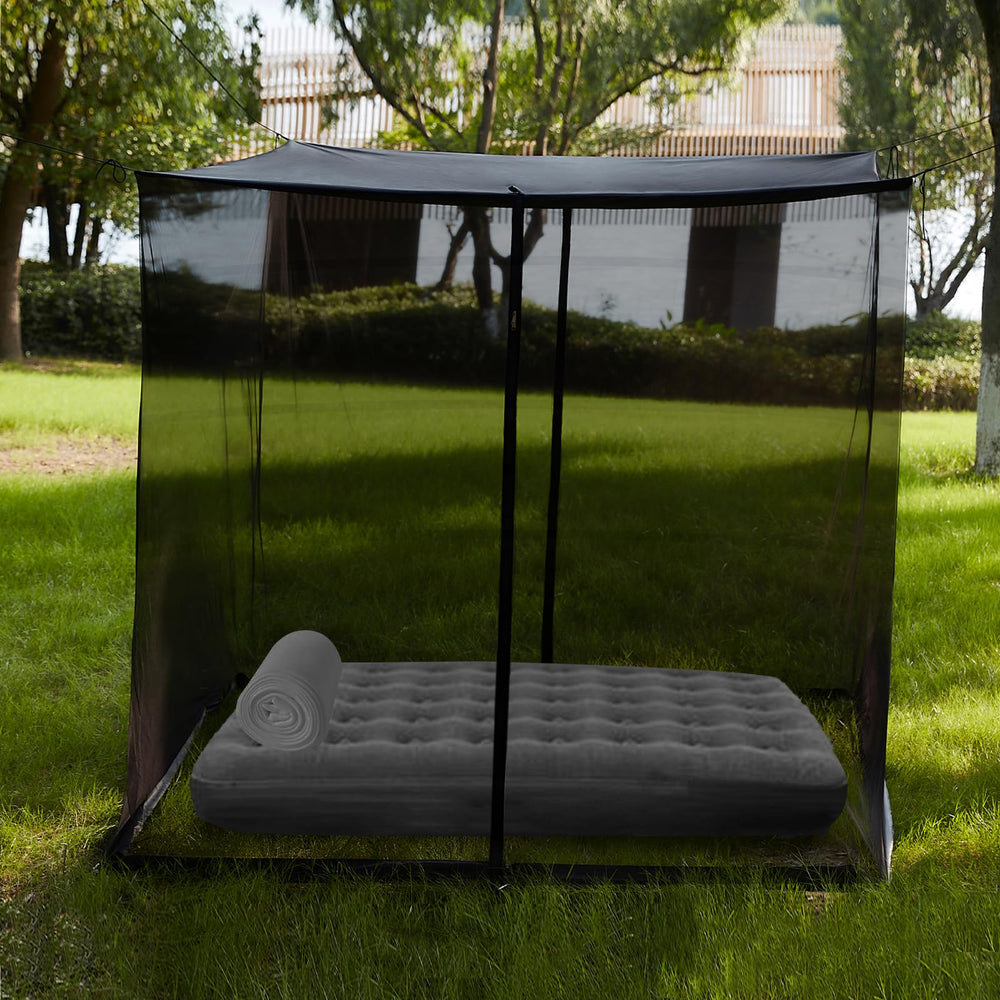 Mengersi polyester mesh provides airflow while keeping small bugs away.