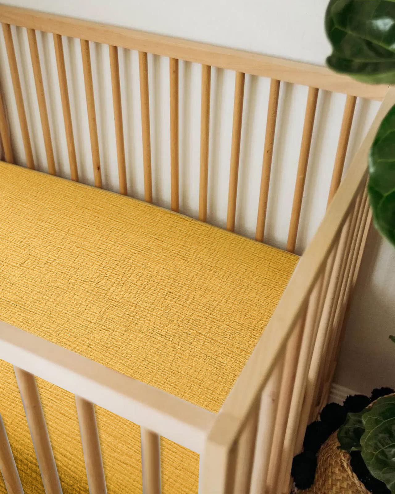 Meowcards bassinet sheet with elastic bottom for secure fit