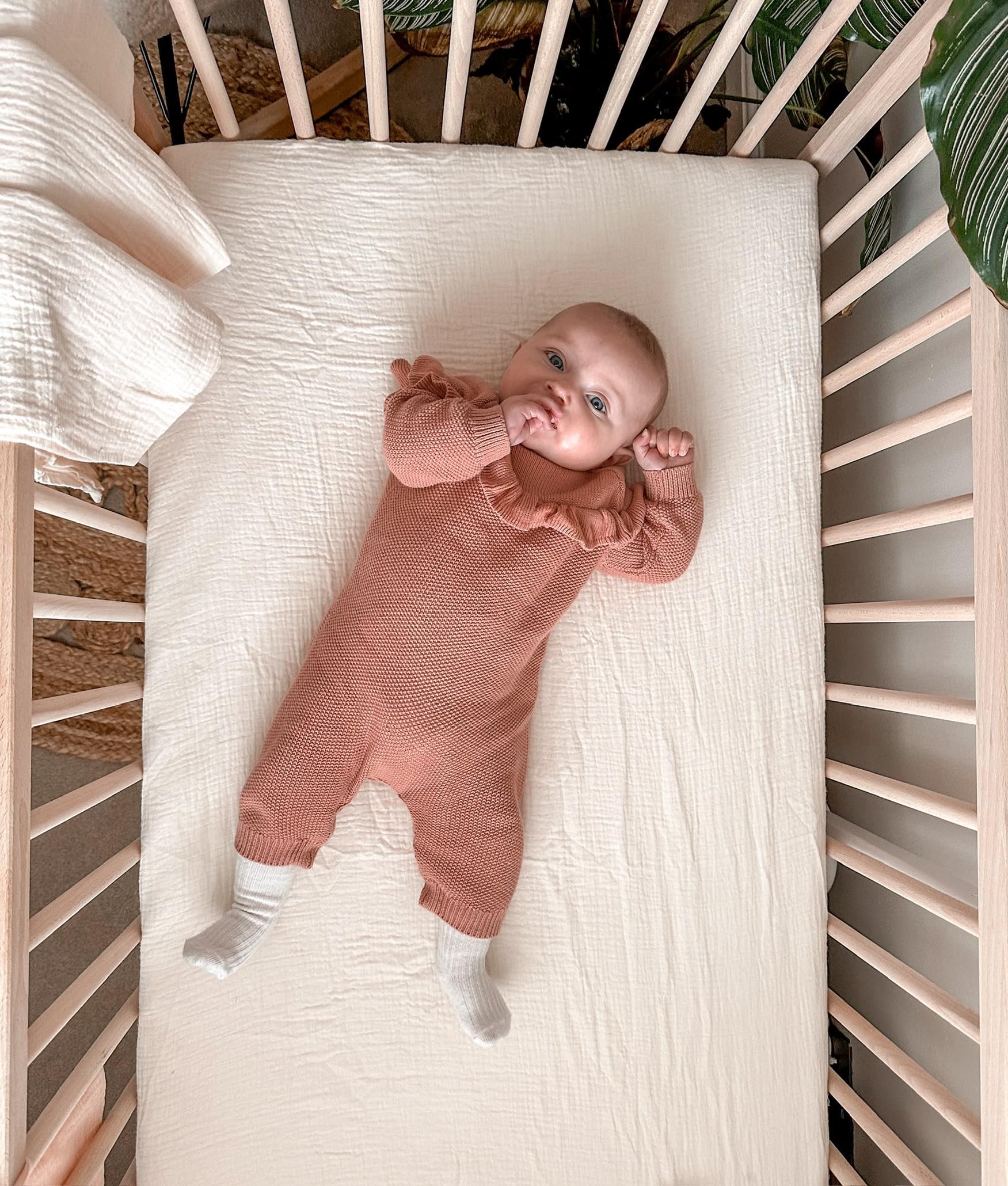 Meowcards bassinet sheet machine-washable for easy cleanup between uses.