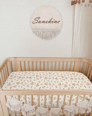 Meowcards bassinet sheet muslin-texture keeps baby cool and comfortable.