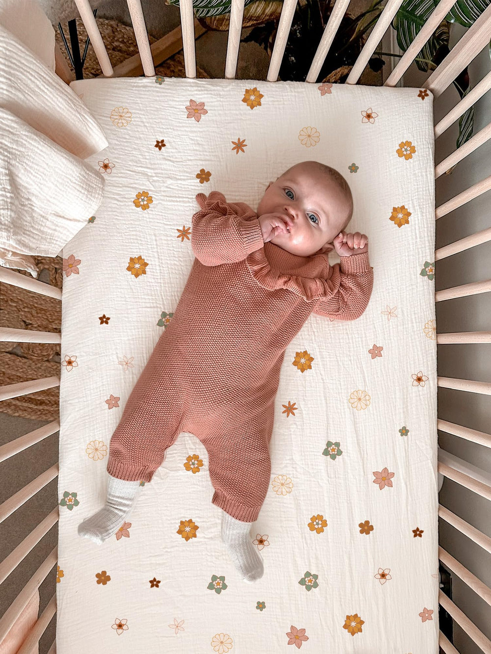 Meowcards bassinet sheet is machine washable and quick to dry for busy parents