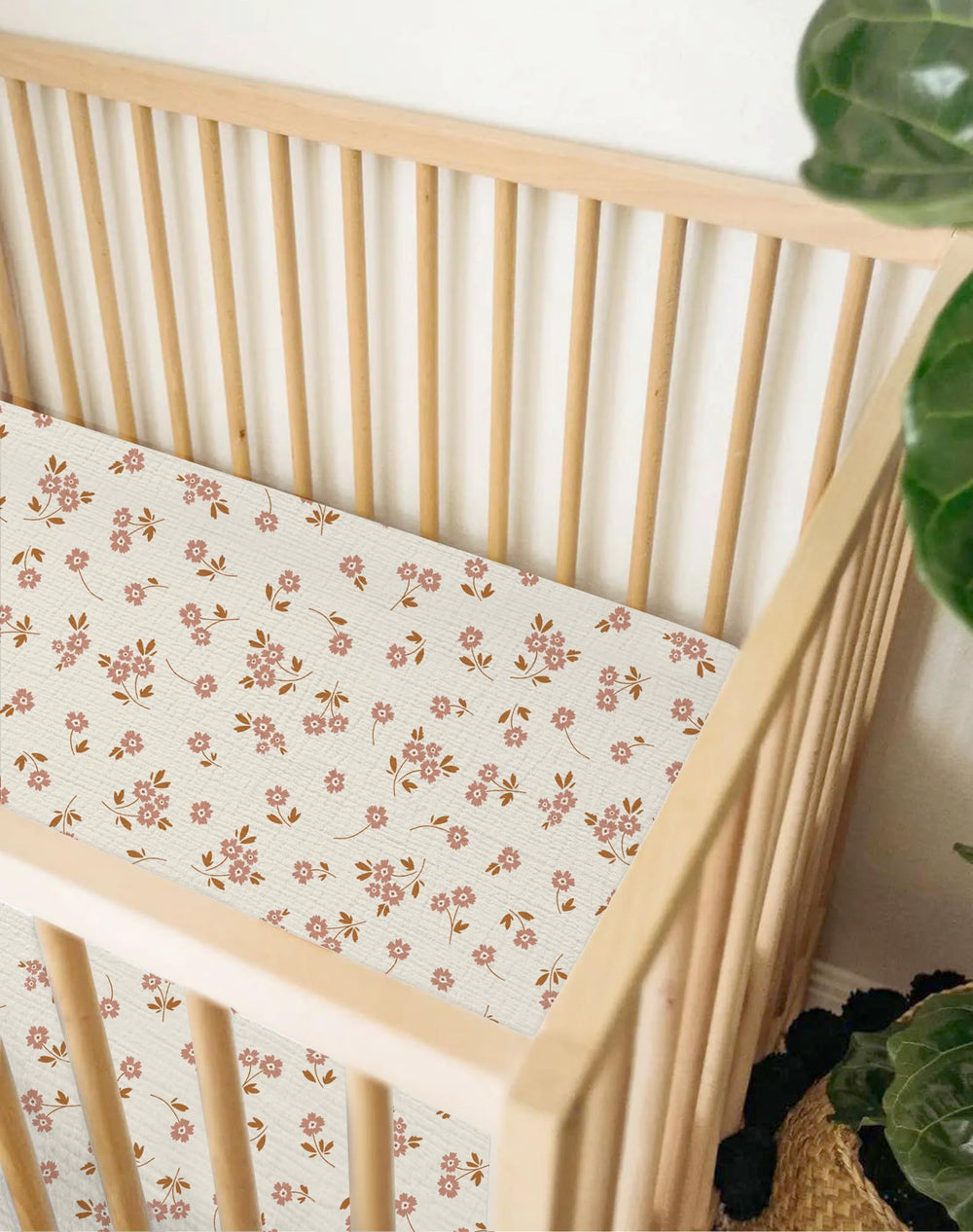 Meowcards muslin bedside sheets gift set is perfect for baby showers and nursery prep.