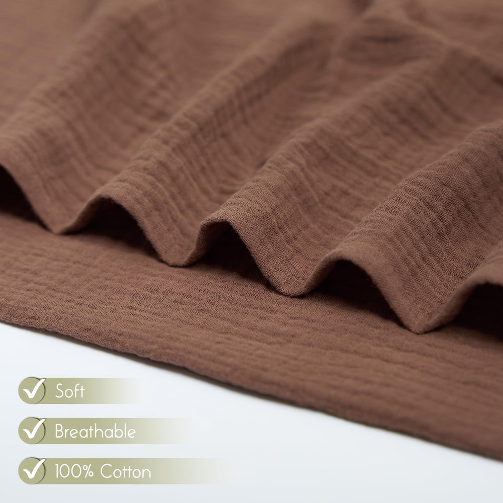 Meracorallo 110x110 cm square swaddle provides generous size for easy wrapping.