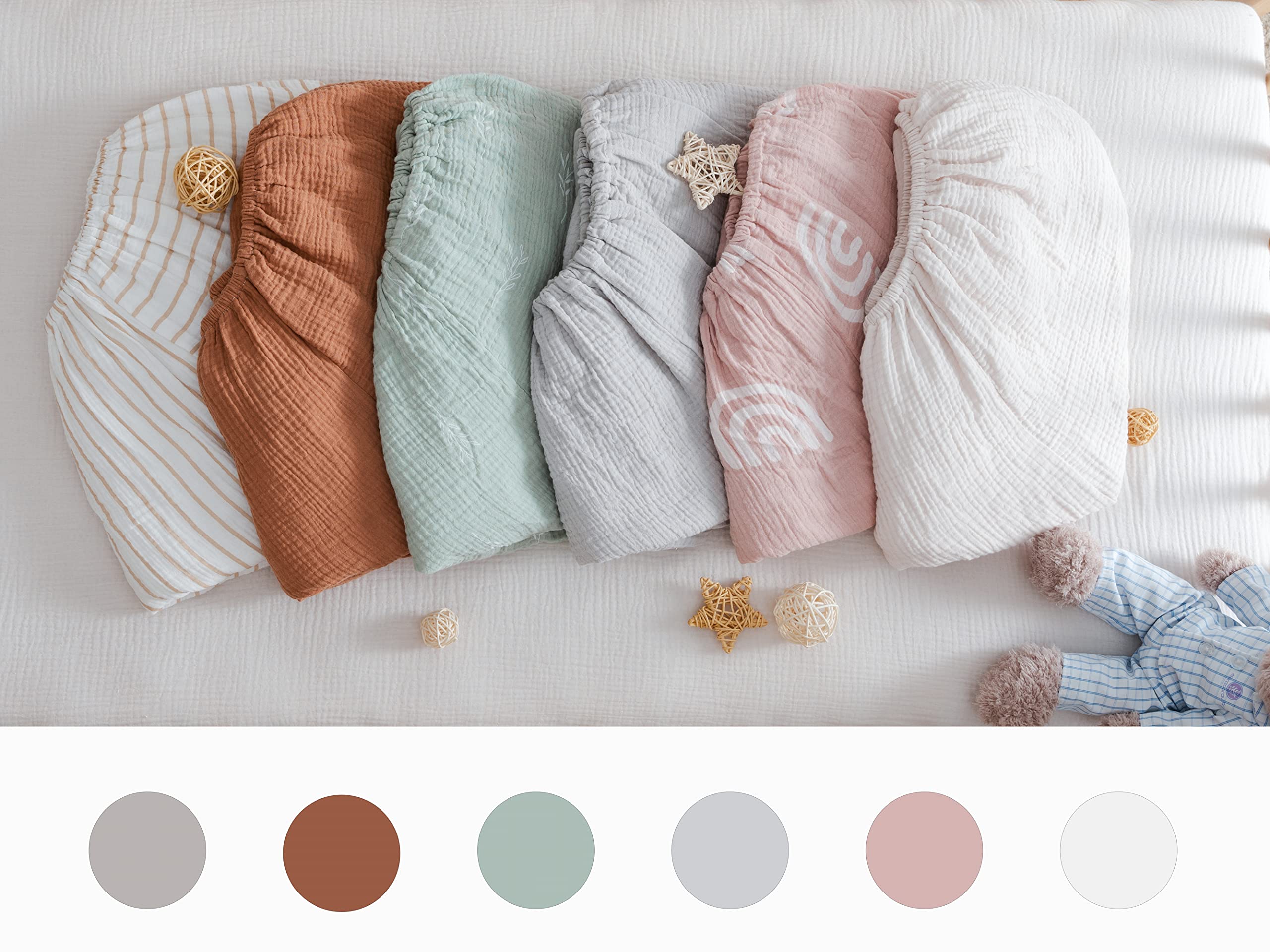 Meracorallo Muslin Universal fit covers most mini crib mattresses.