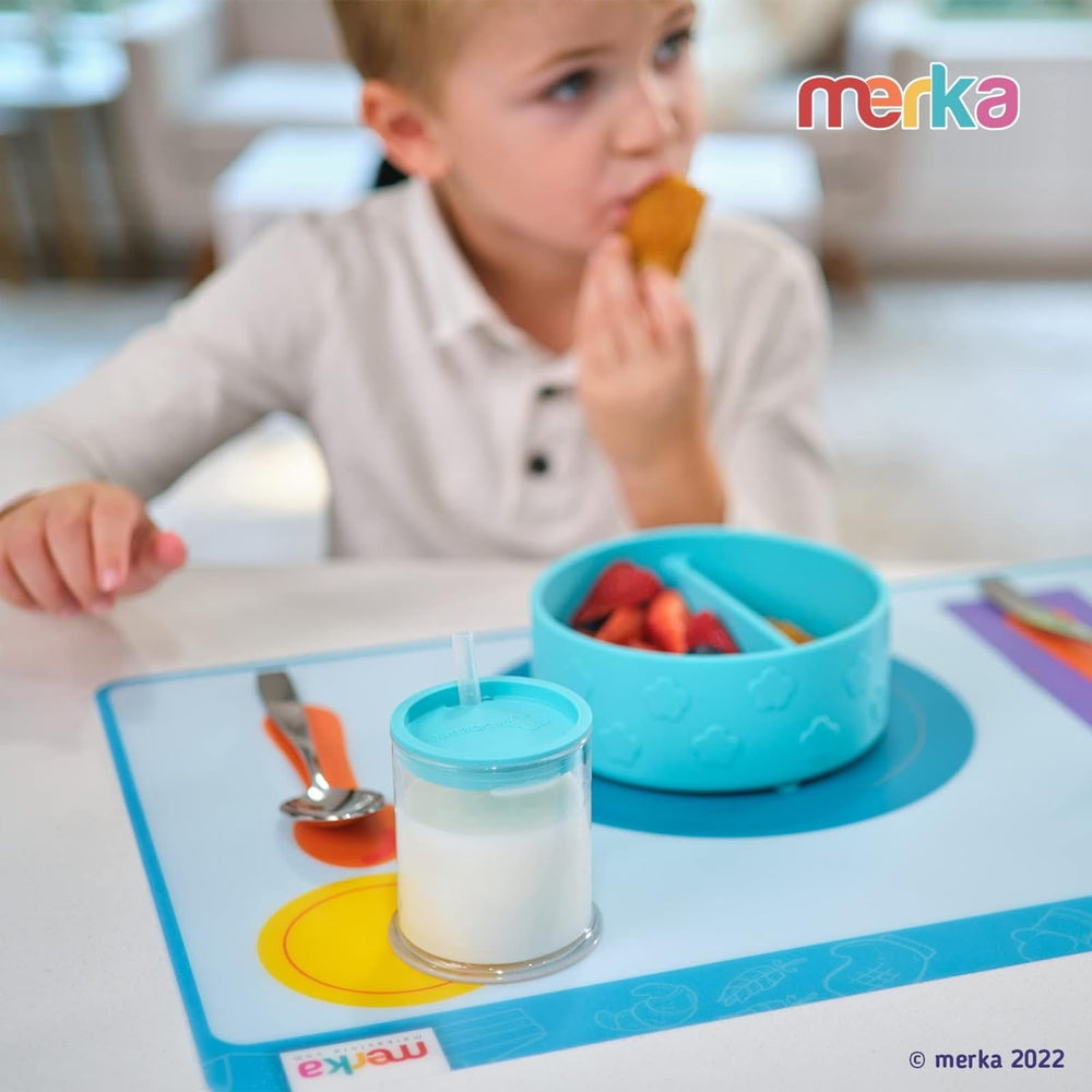 Merka placemat provides ample 17 by 11 inch space for meals.
