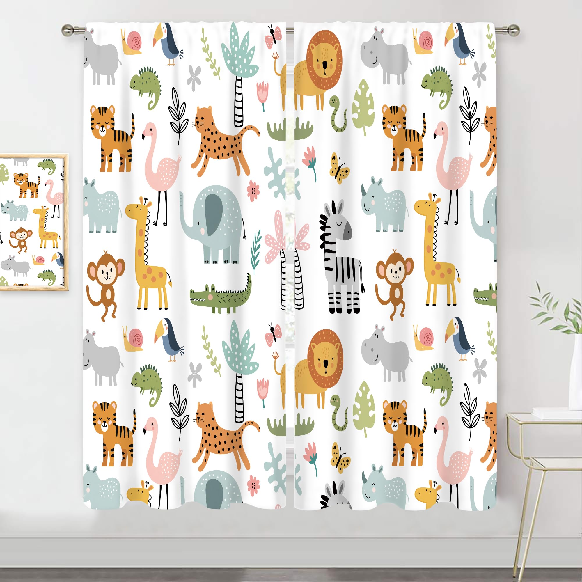 MESHELLY lion-panel curtain adds playful safari vibe to kids' room decor.