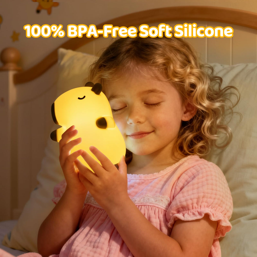 Mewaii snoring-capybara night light runs on rechargeable battery for overnight use.