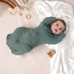 MEXXI sleep sack with double zipper enabling quick, quiet diaper changes