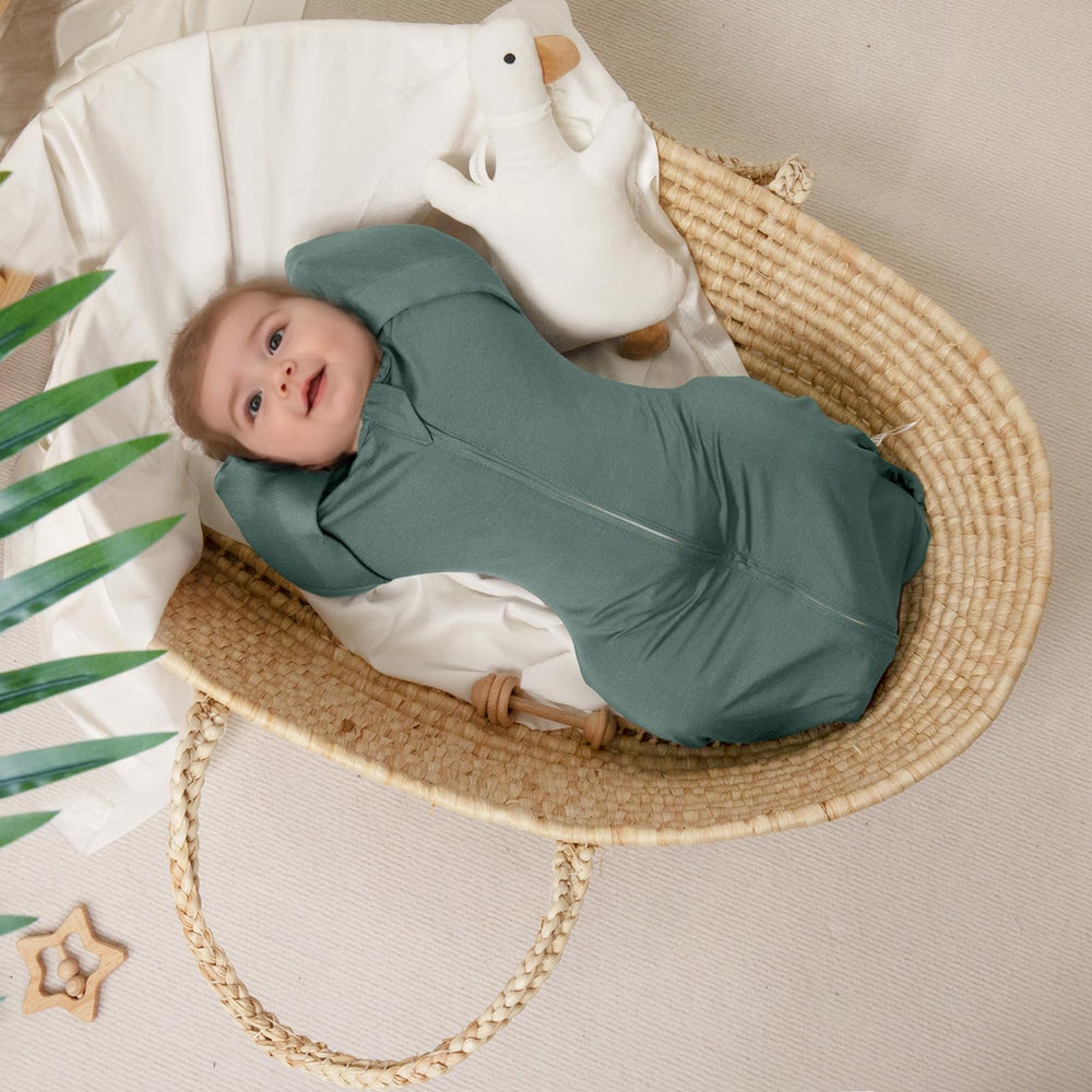 MEXXI cuffs opened to release arms as baby grows