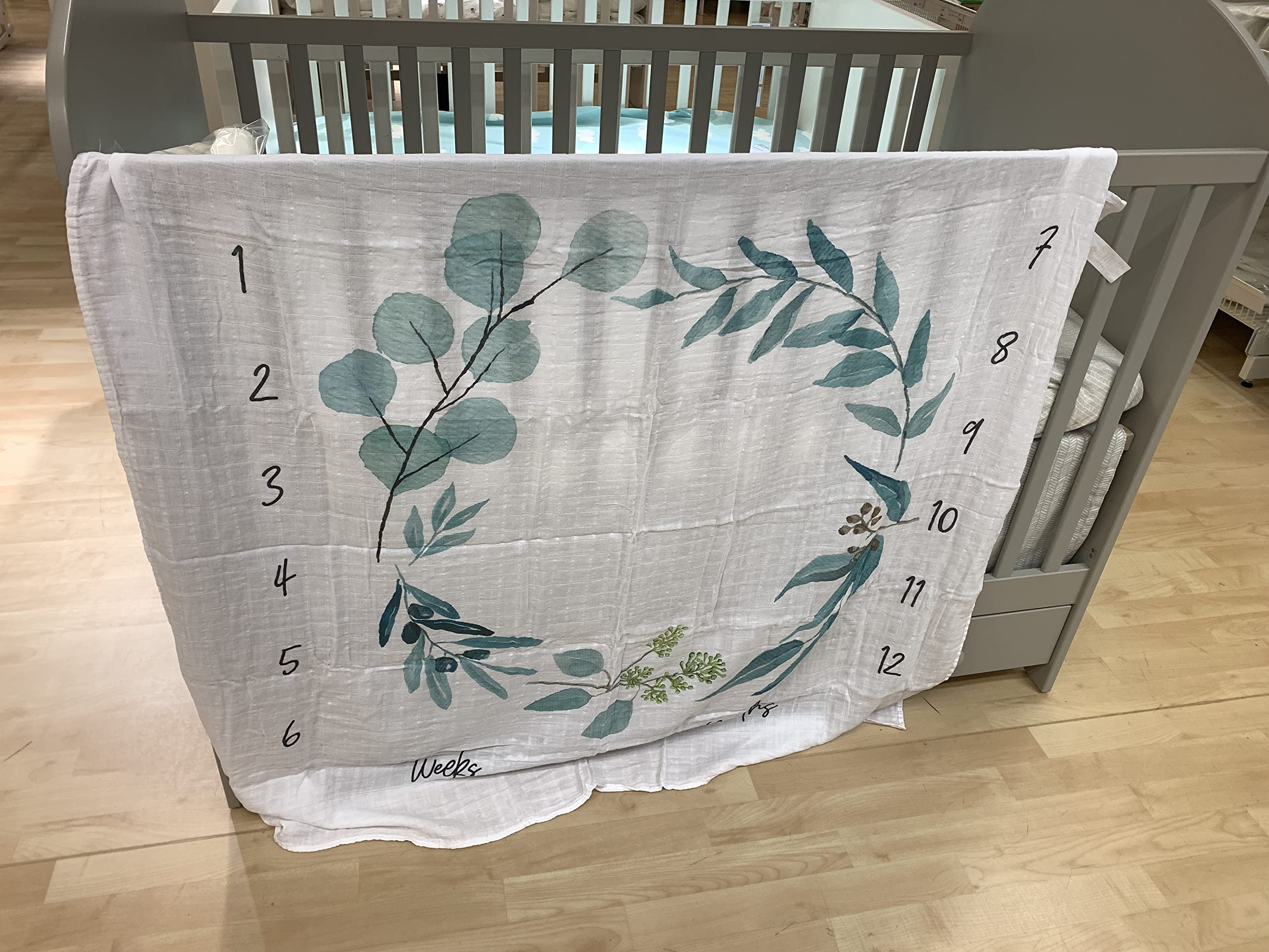 Miaoberry cloud and arrow markers included with milestone blanket