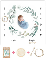 Miaoberry milestone blanket with green leaf wreath for newborn photo sessions