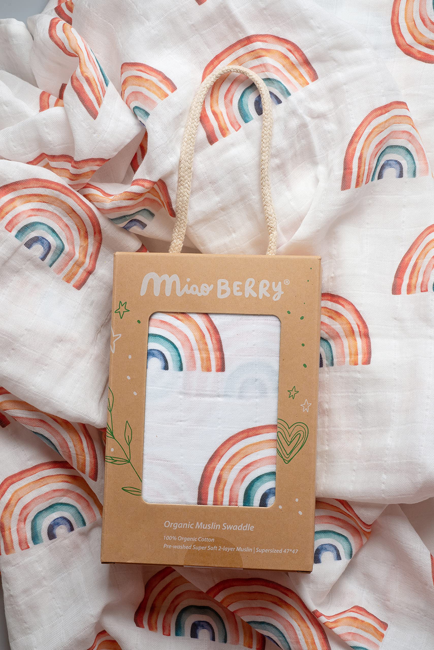 Miaoberry nursery decor ambiance with earthy rainbow blanket