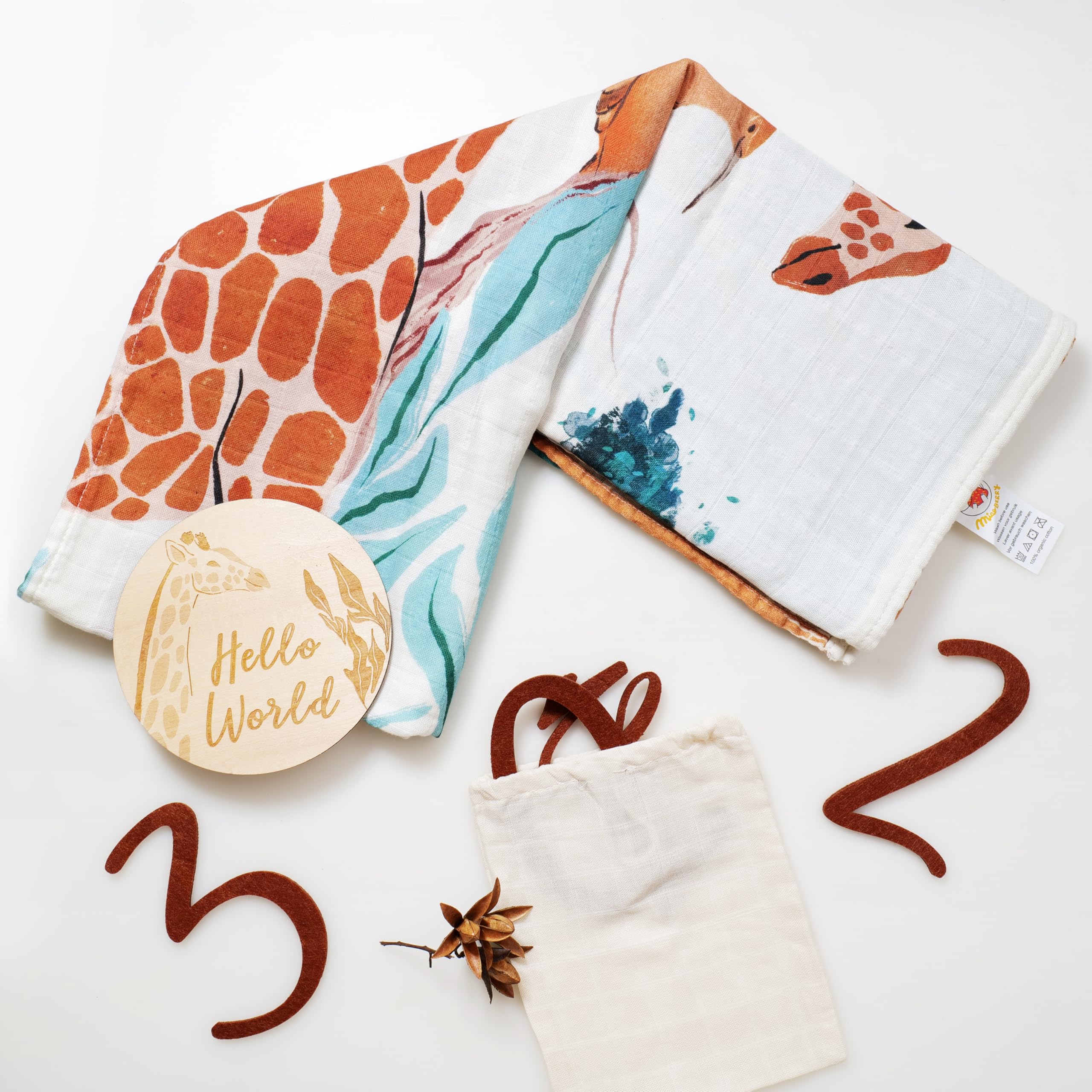 Miaoberry Safari Milestone Blanket detail focusing on soft organic muslin.