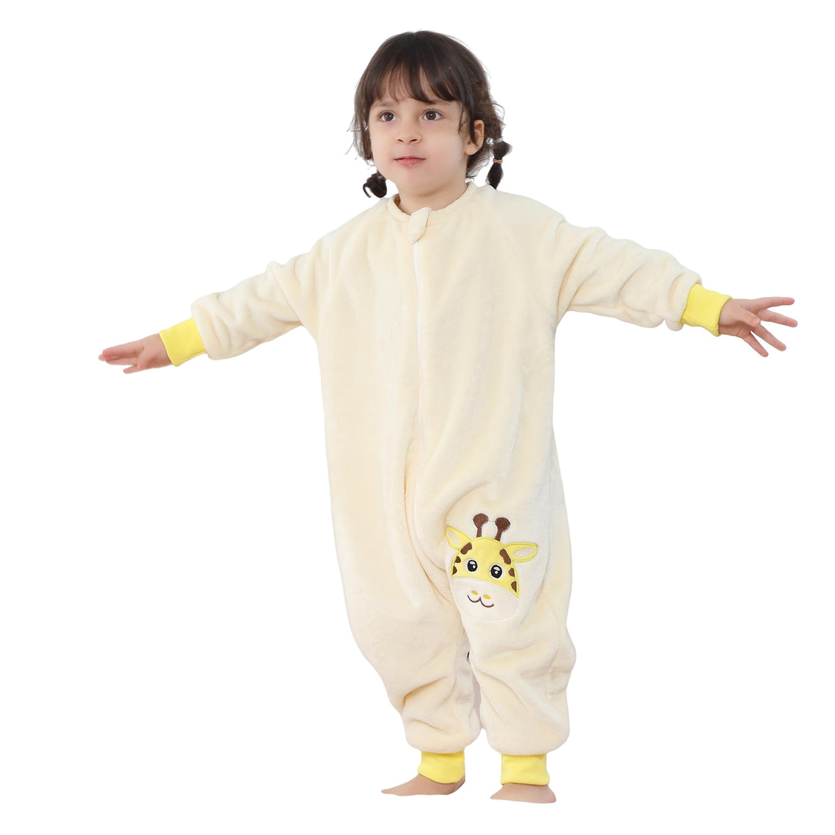 MICHLEY baby sleeping bag with legs in giraffe pattern promotes comfy sleep and easy movement.