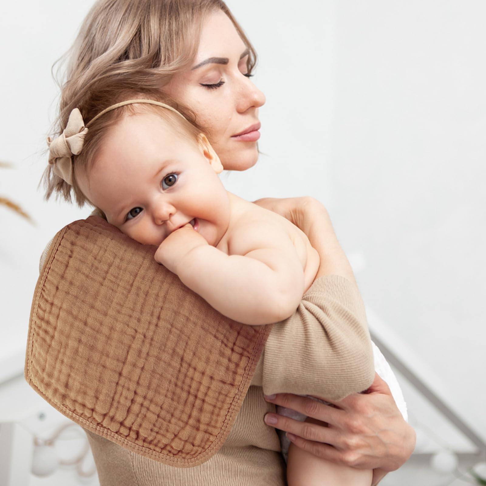 MIGIOL teething-mess protection ideal for drool and spit-ups.