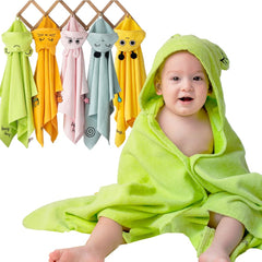 Milk&Moo hooded towel with closed hood for cozy post-bath warmth.