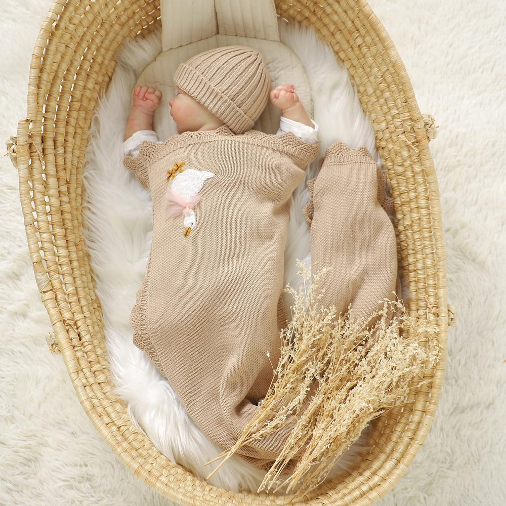 mimixiong soft texture cotton blanket highlights raised goose design for visual charm