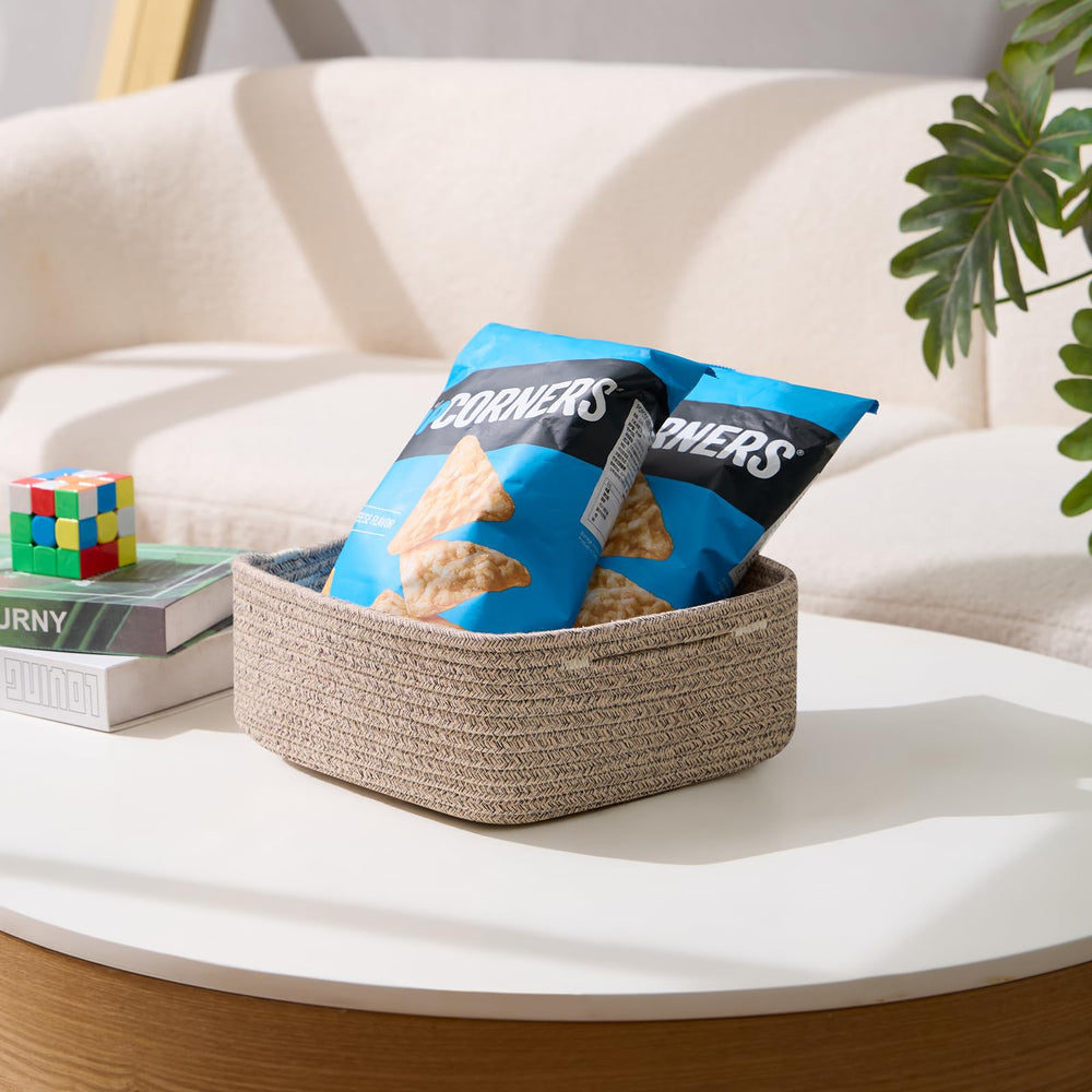 MiniArk folded arrival; unfolds easily and shapes quickly
