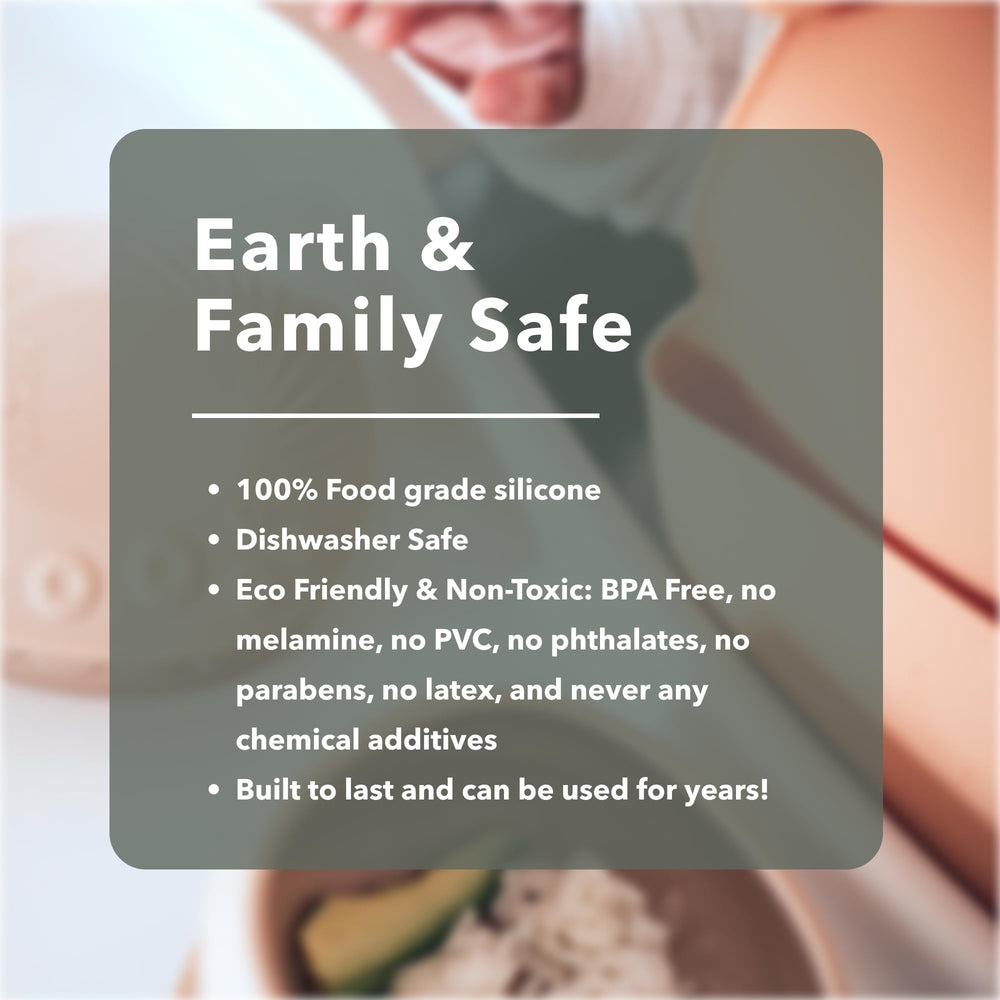 Miniware bib is dishwasher-safe for easy cleaning after meals.