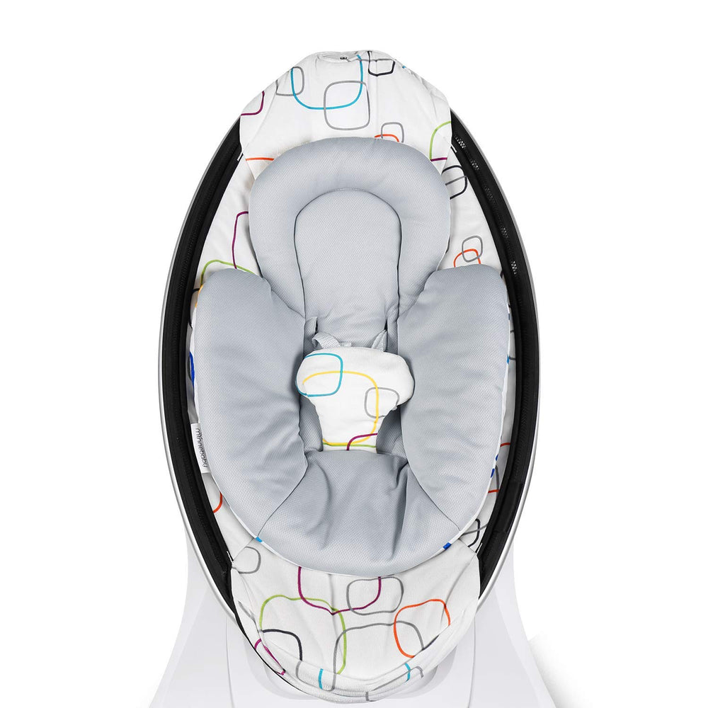 Minne Baby infant insert supports cozy comfort for 0-5 months.