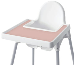 Mintlyfe Antilop placemat on tray in blush prevents spills.