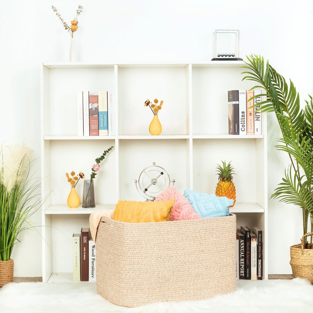 MINTWOOD 112L blanket basket neatly contains dog toys and pet supplies.