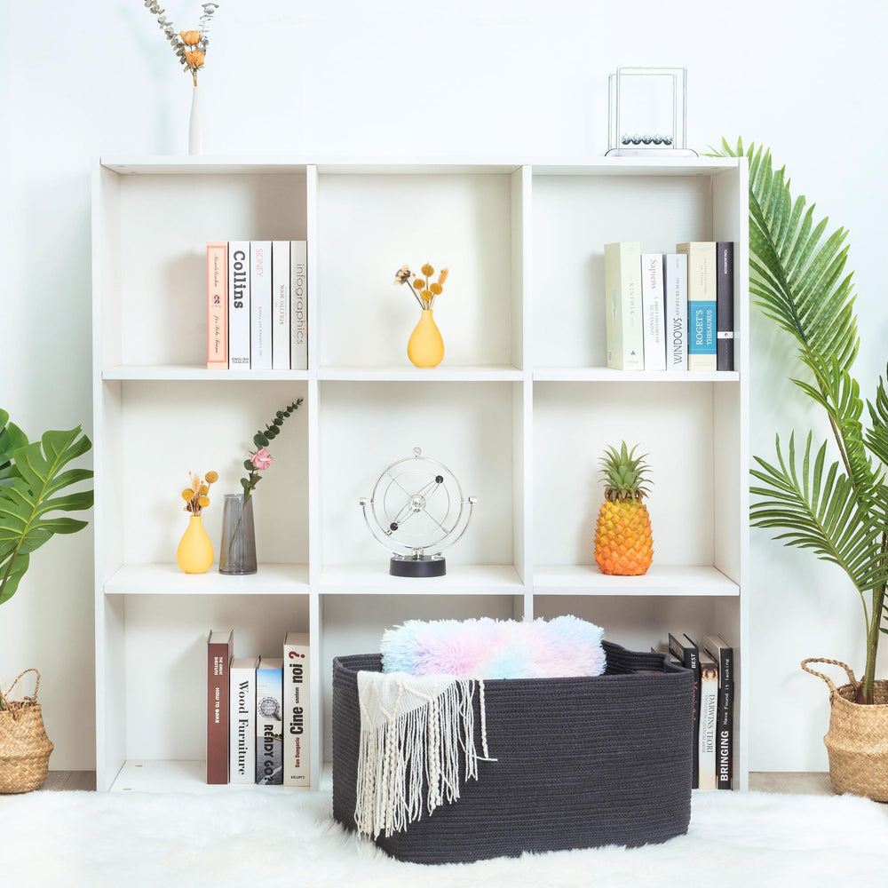 MINTWOOD Design dog toy organizer bin keeps living area tidy.