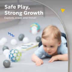 MioTetto Playpen gate with zipper for easy, secure access