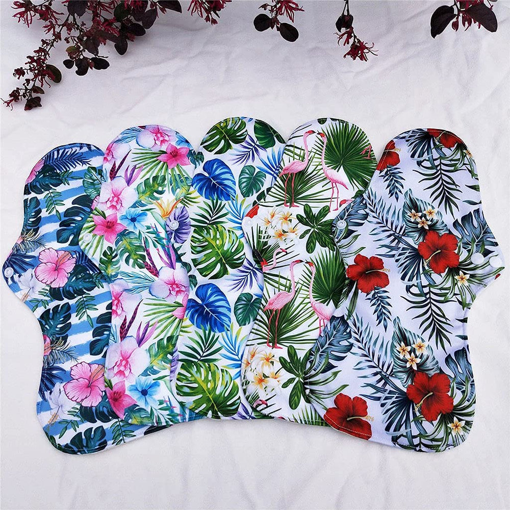 MissC2C mini wet bag keeps pads discreetly stored.