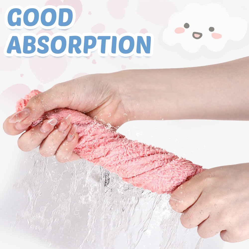 Mixweer soft coral fleece texture gentle on baby's skin.