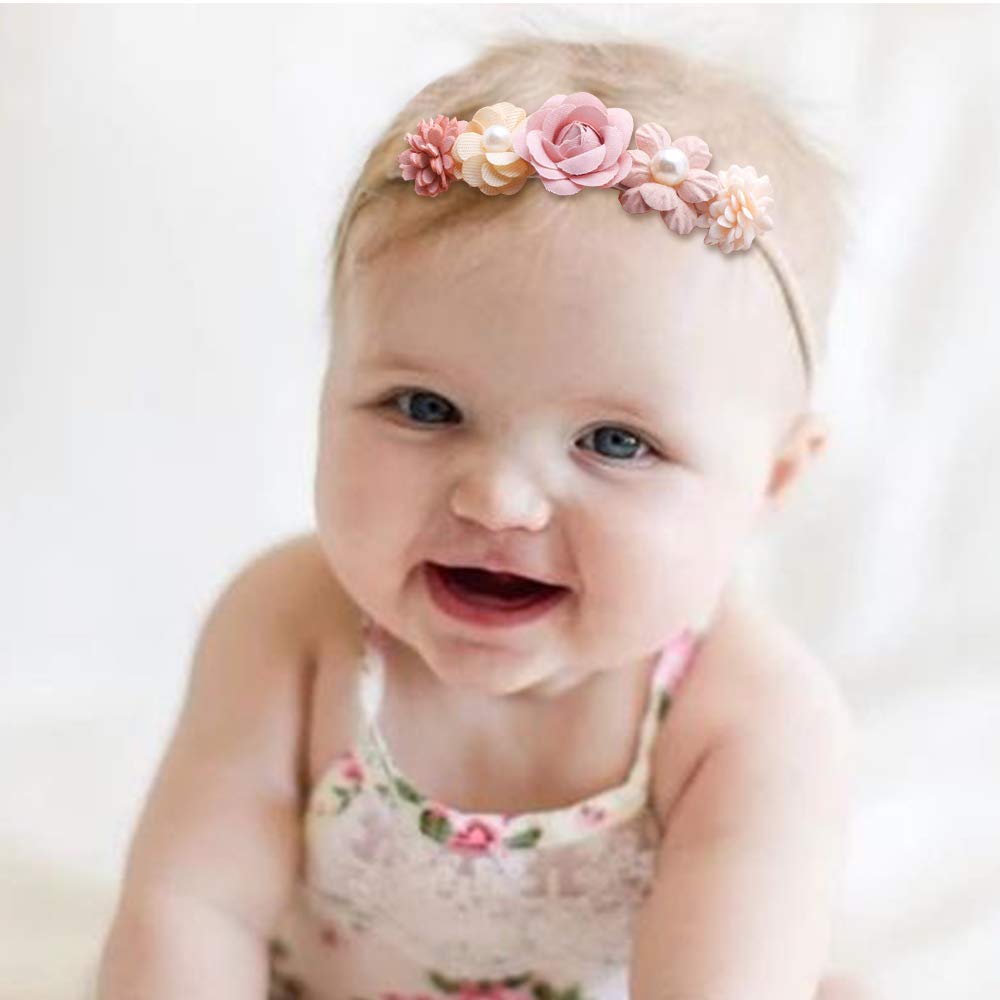 mligril floral headband on a newborn girl, color-safe fabric.