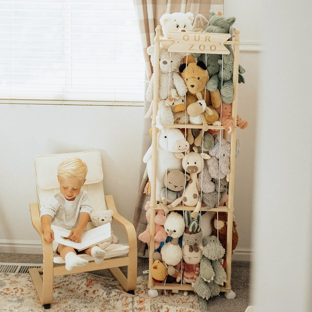 Mloong assembly hardware and instructions show easy setup for parents.