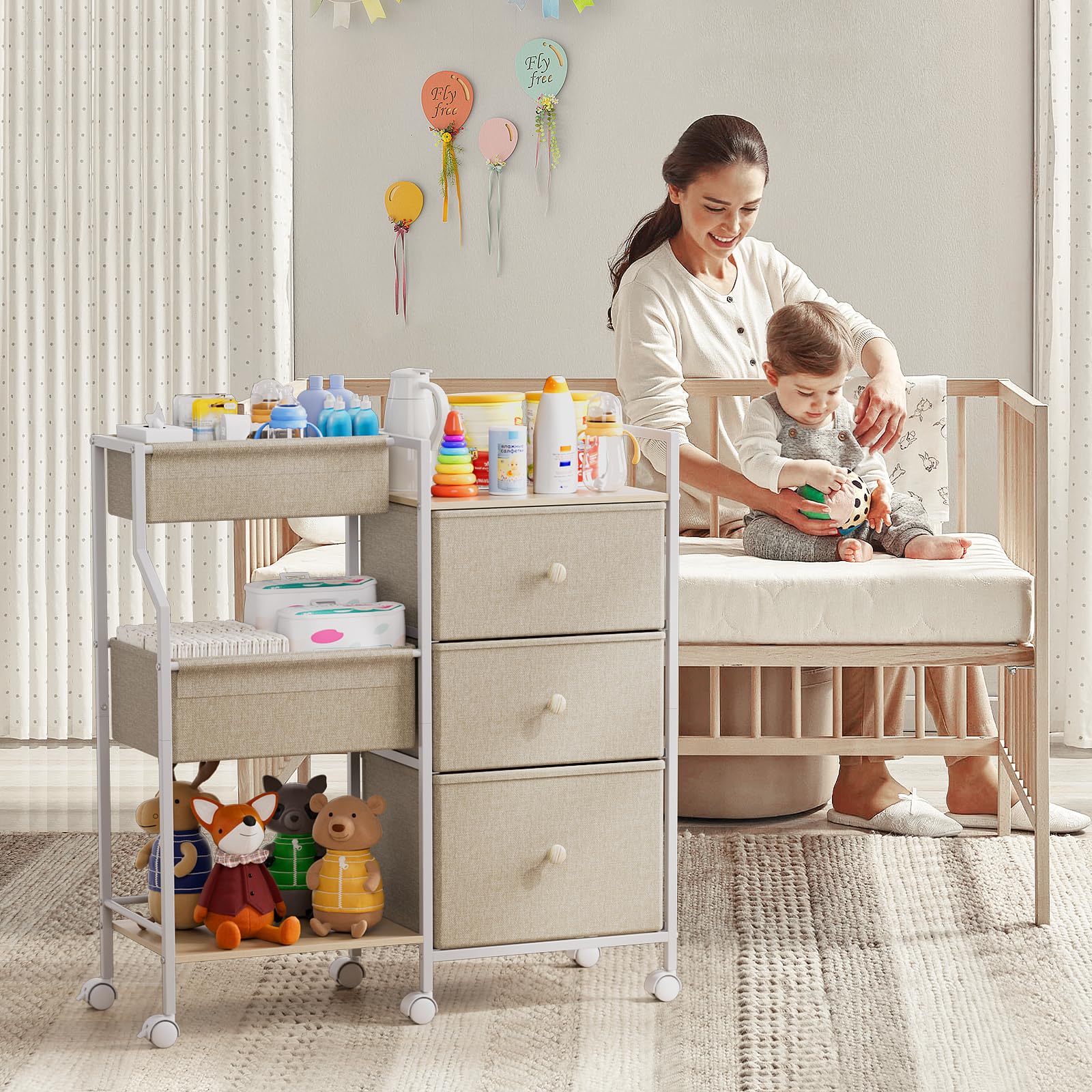 Modanais rolling cart with 360° wheels enabling easy movement in the nursery.
