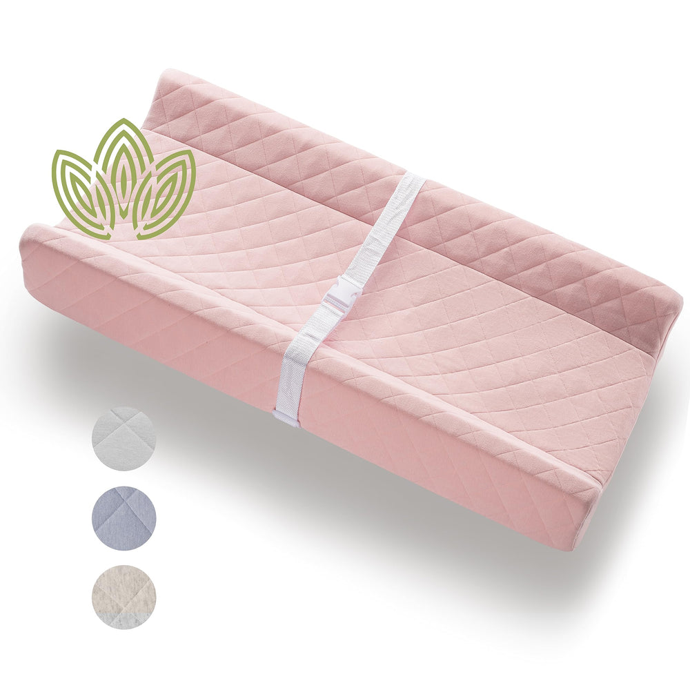 Modera changing pad close-up of the soft organic cover, gentle on delicate baby skin